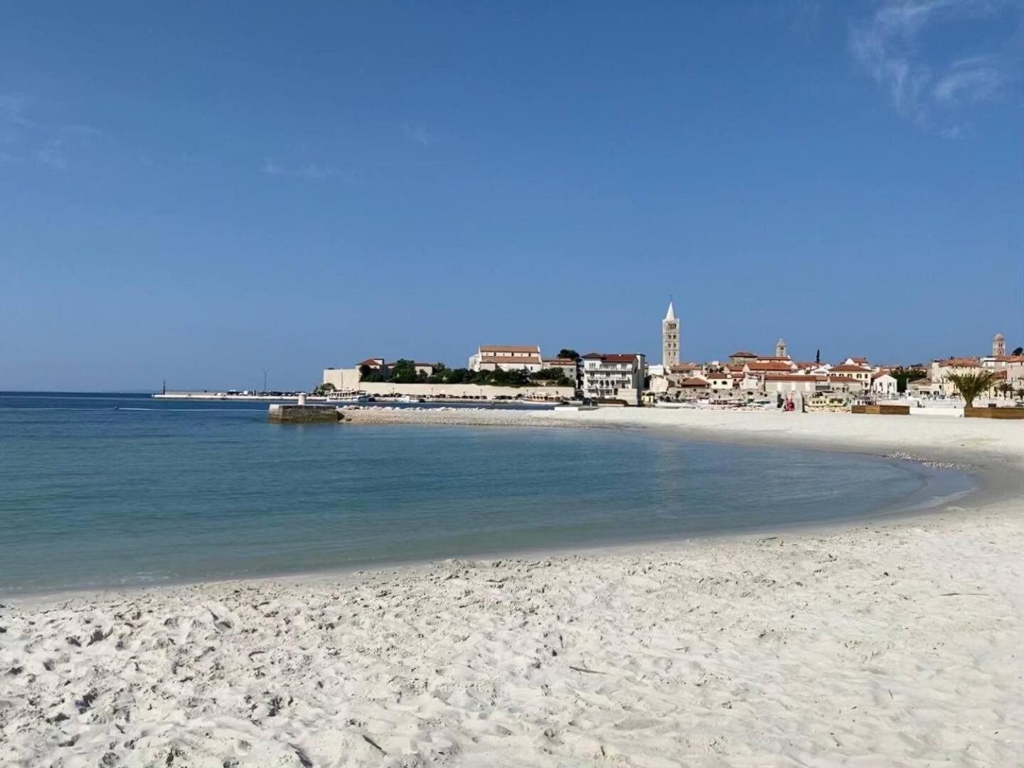 Rab Island Apartmets - Palit راب المظهر الخارجي الصورة