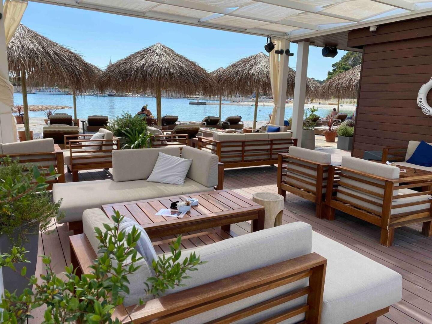 Rab Island Apartmets - Palit راب المظهر الخارجي الصورة