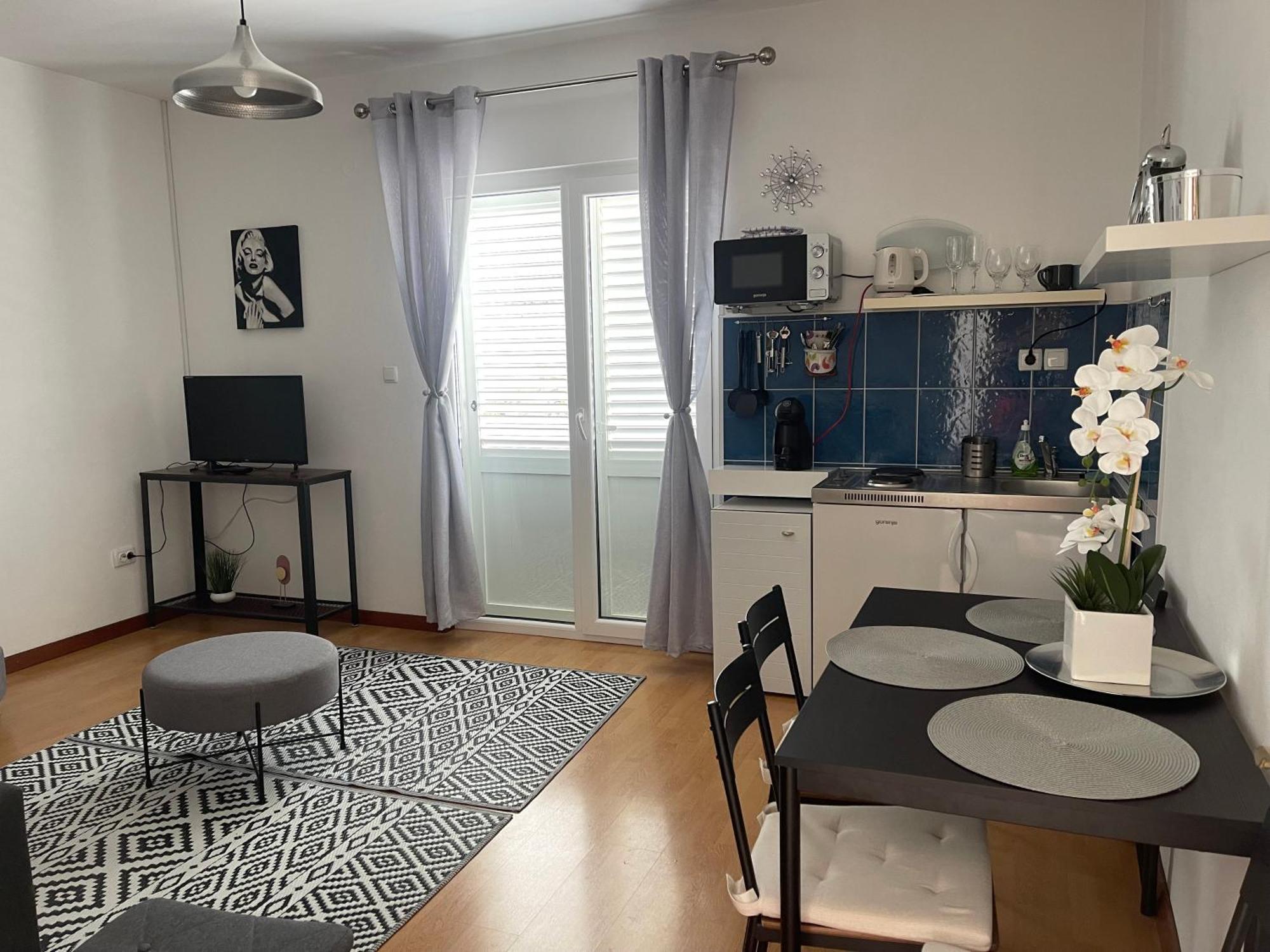 Rab Island Apartmets - Palit راب المظهر الخارجي الصورة